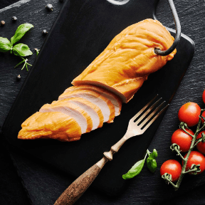 WĘDLINIARNIA Filet wędzony z piersi kurczaka