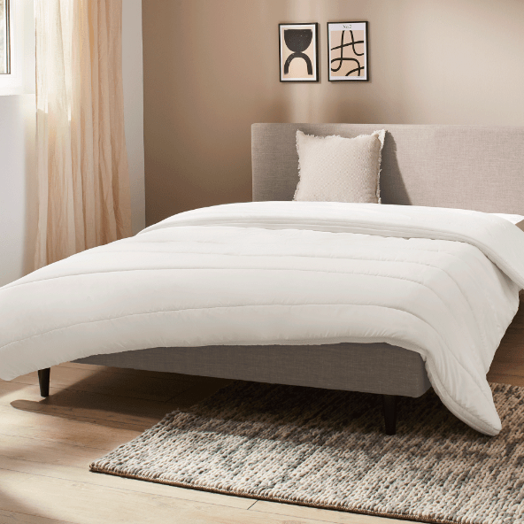 NOVITESSE Kołdra z taśmą klimatyczną